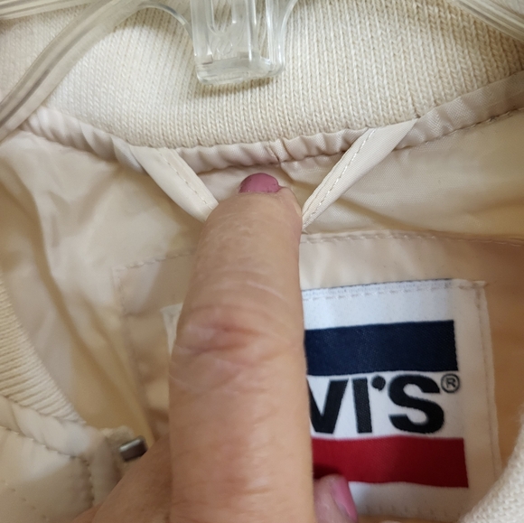 Levi's women's diagonal quilted bomber jacket size small - Picture 14 of 16